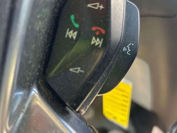 2015-ford-transit-image-18