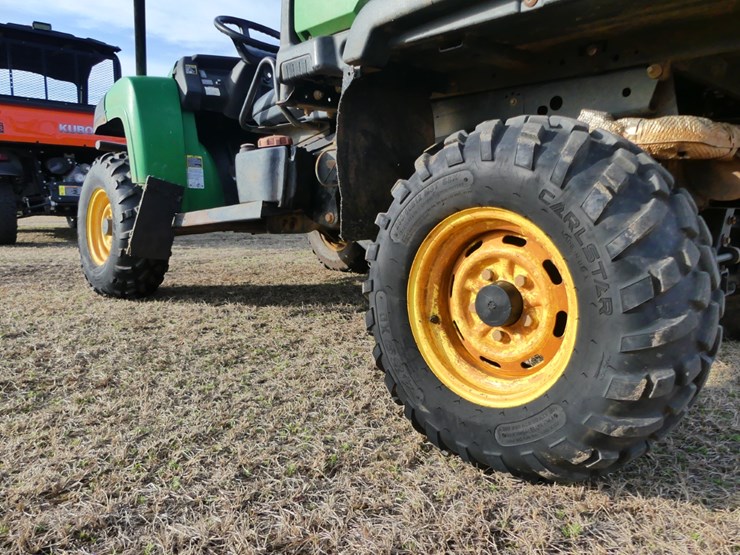 john-deere-gator-image-5