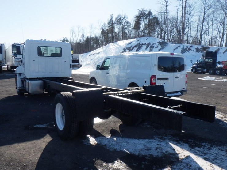 2016-hino-338-image-7