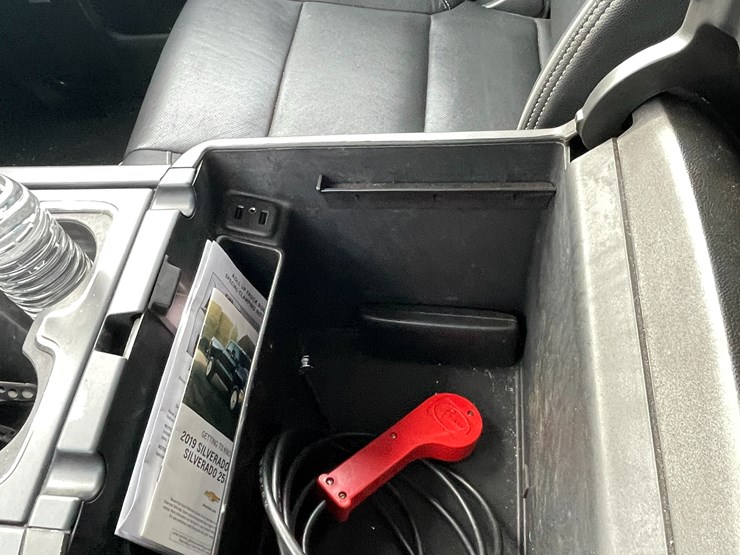 #4000-•-2019-chevy-silverado-high-country-pickup-(has-wi-title)-image-53