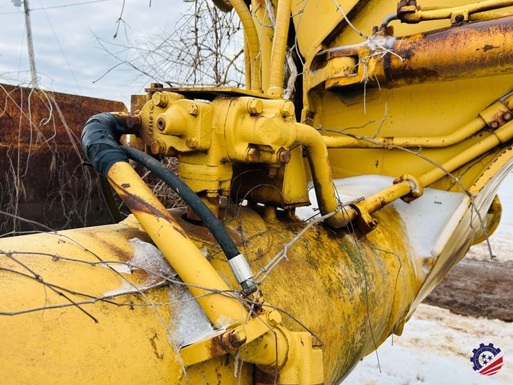 caterpillar-621-image-59