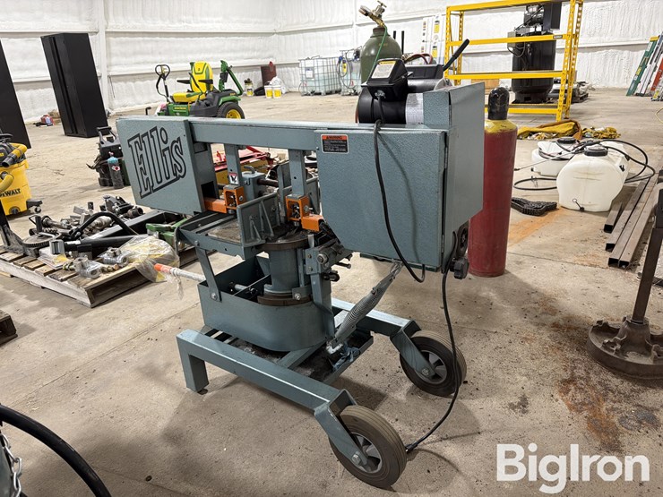 2023-ellis-1600-mitre-band-saw-image-4