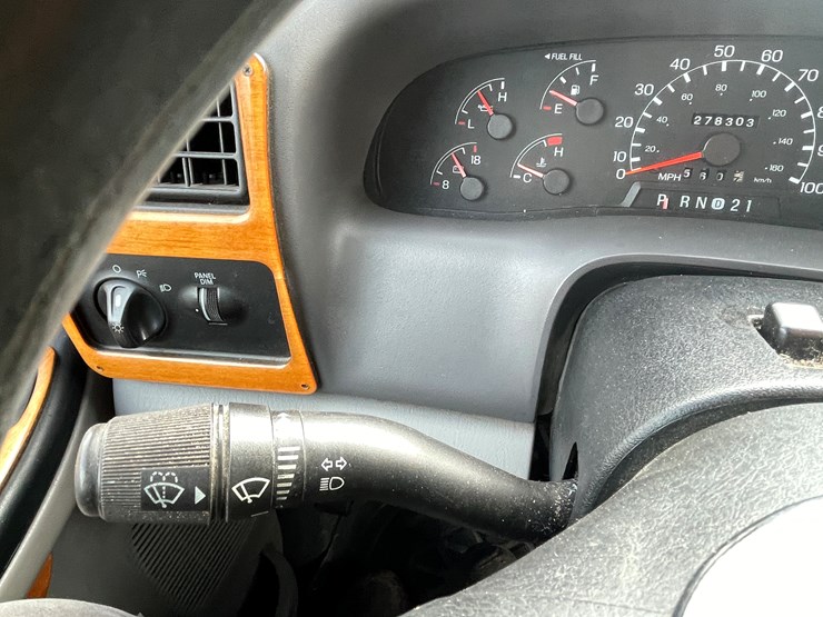 1999-ford-f350-image-54