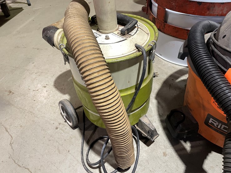 #7017-•-ridgid-shop-vac-and-more-image-4