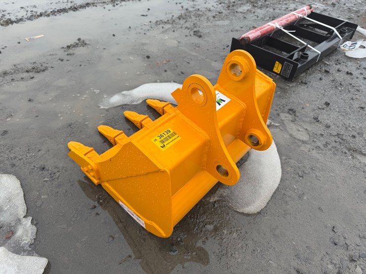 caterpillar-305-image-4