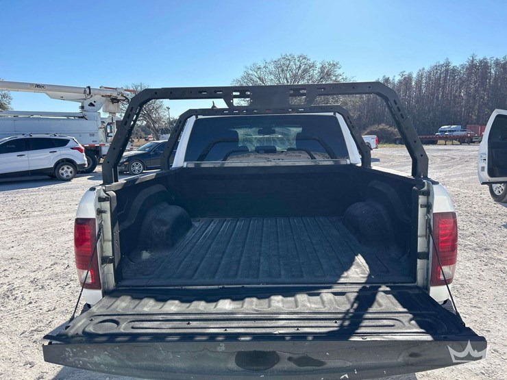 2017-dodge-1500-image-20