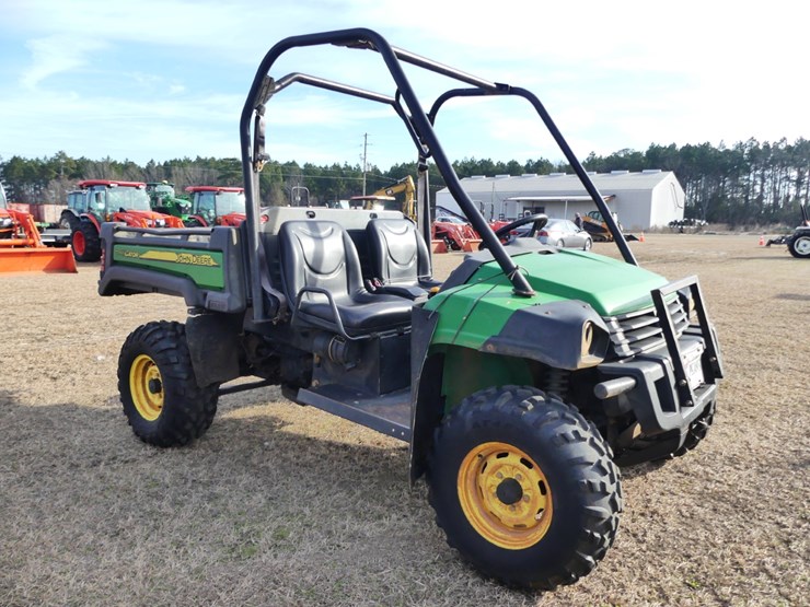 john-deere-gator-image-2
