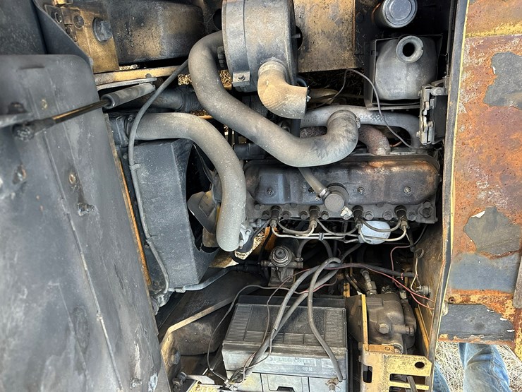 caterpillar-vc60d-image-10