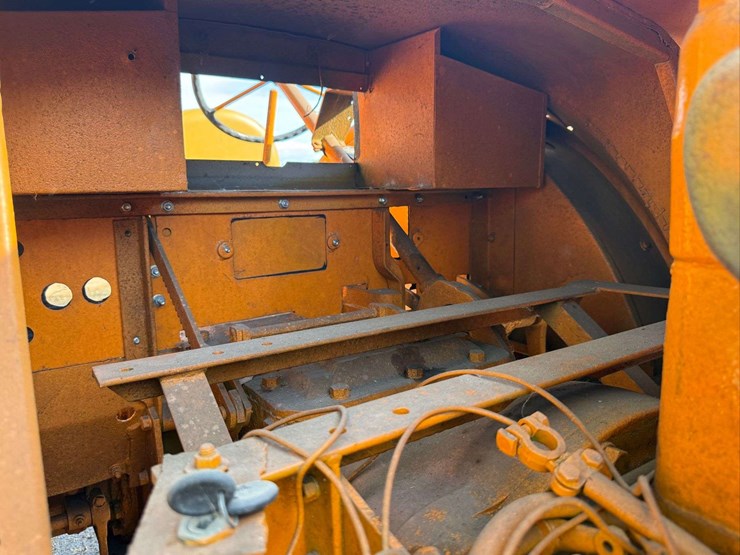 minneapolis-moline-udlx-image-15