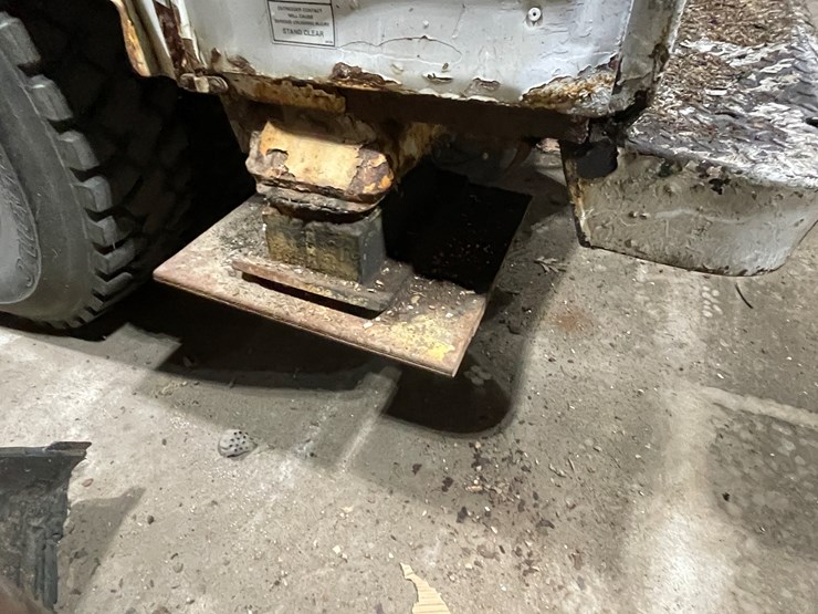 1998-international-4700-image-42