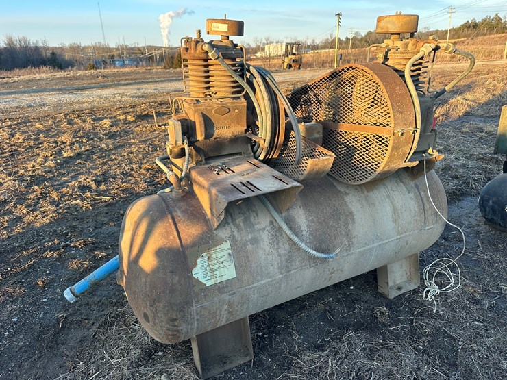 #2594-•-wayne-x62212-4sh-air-compressor-image-2