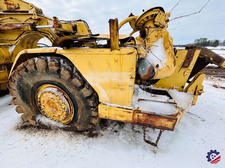 caterpillar-621-image-18