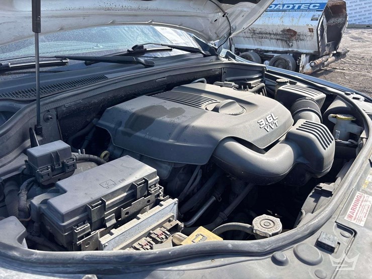 2013-dodge-durango-image-8