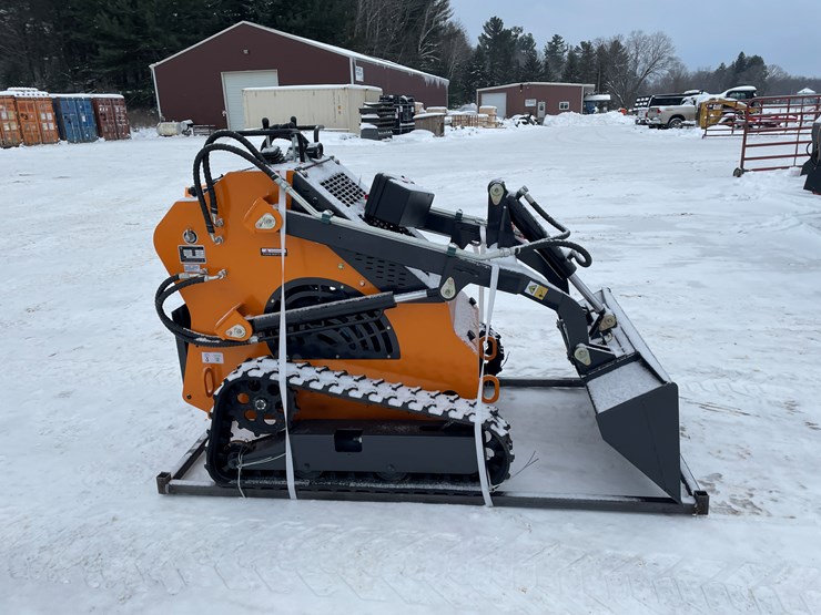 #110-•-new-ats-mini-skid-loader-image-4