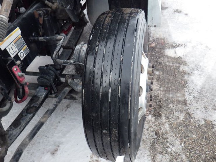 2017-peterbilt-589-image-20