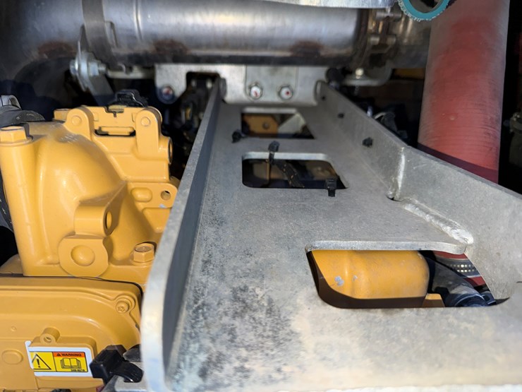 caterpillar-272d2-image-37