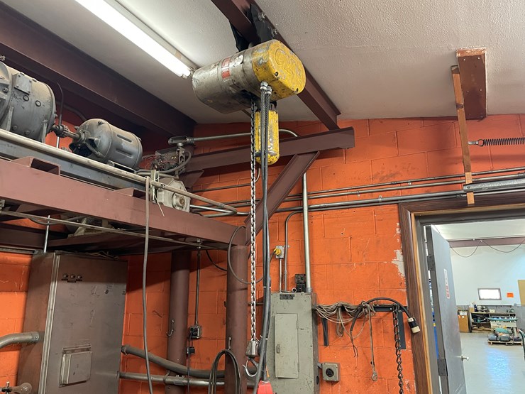 #5960-•-cm-1-ton-chain-hoist-image-3