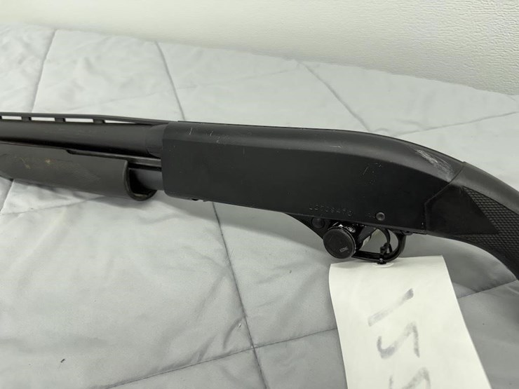 winchester-model-1300-12-gauge-shotgun-image-4