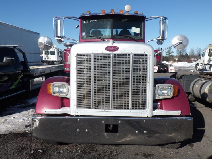 2007-peterbilt-378-image-2