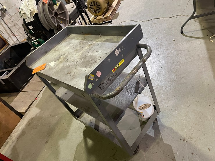 #7011-•-rolling-tool-cart-image-6