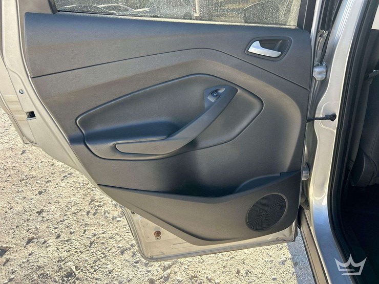 2017-ford-escape-image-21