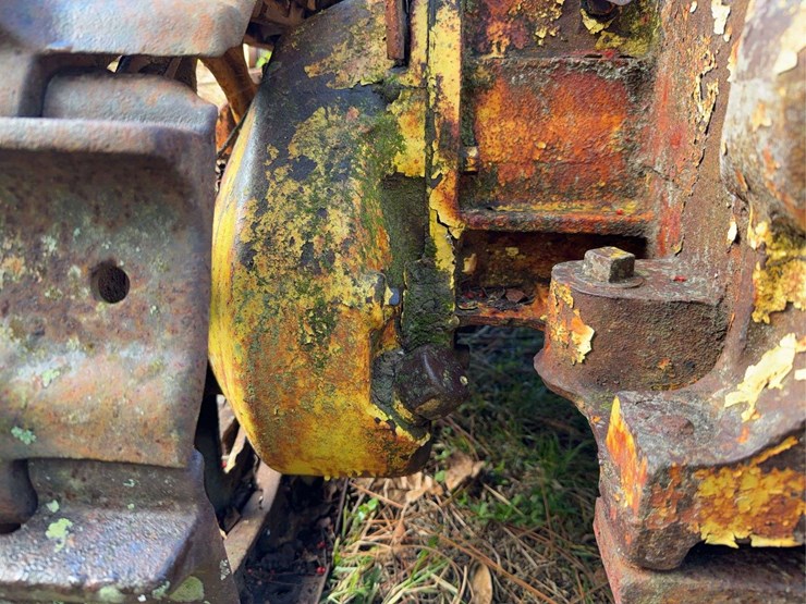 caterpillar-2-ton-crawler-image-34