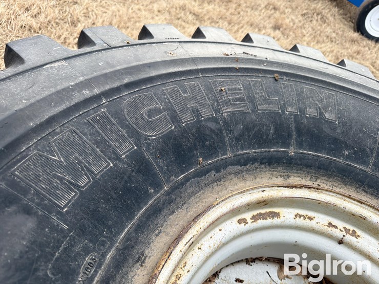 michelin-16.00r20-tires-&-rims-image-12