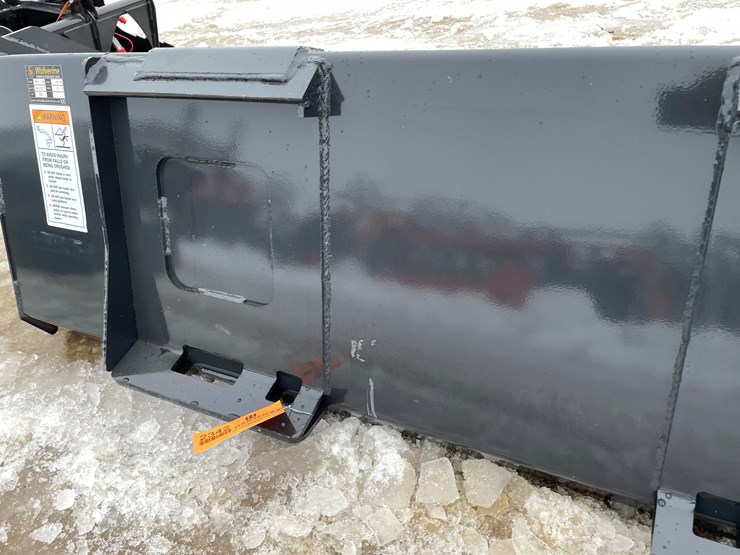 #2342-•-wolverine-universal-mount-track-duty-bucket-image-18