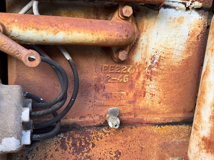 twin-city-tractor-image-19