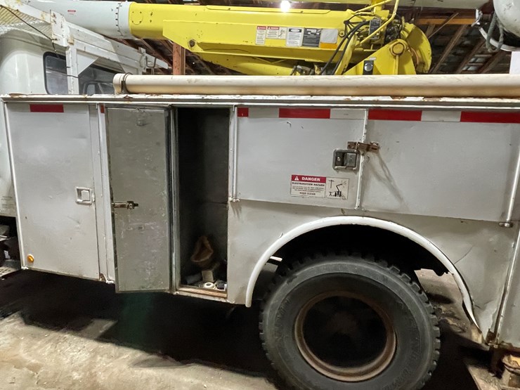 1998-international-4700-image-43