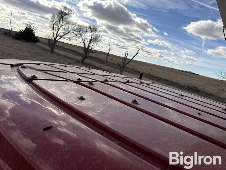 2020-case-ih-8250-image-8