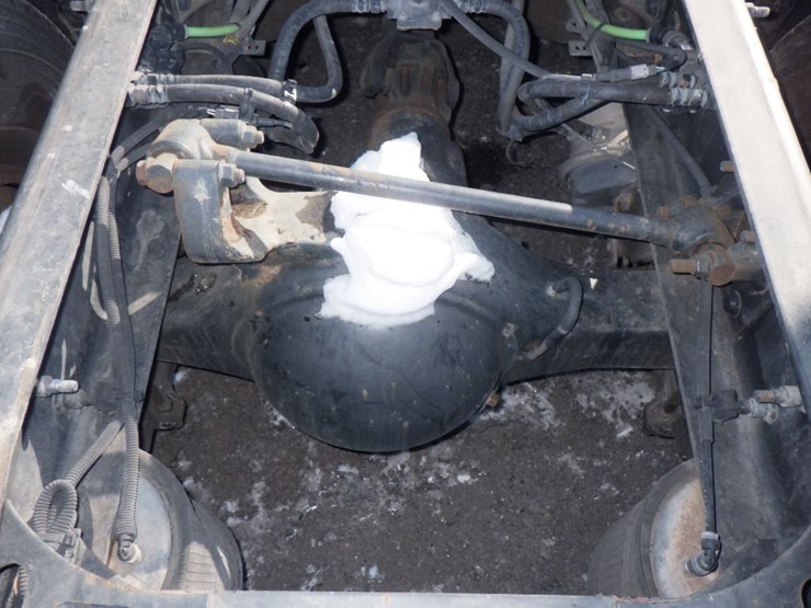 2016-international-8600-image-9