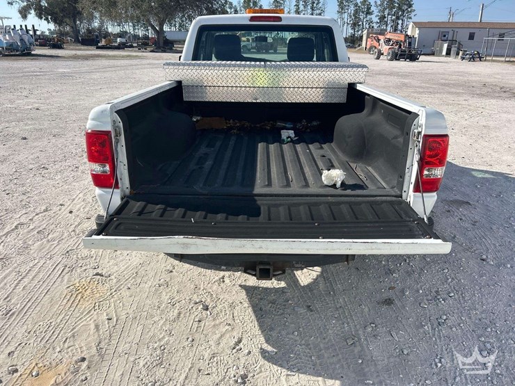 2011-ford-ranger-image-19