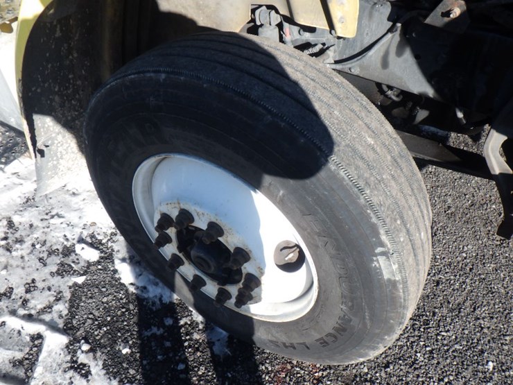 2016-international-8600-image-22