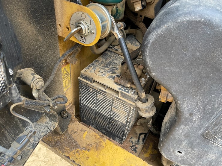 caterpillar-279d-image-75