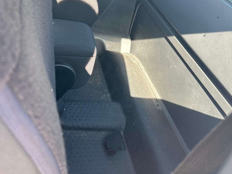 2011-ford-ranger-image-16