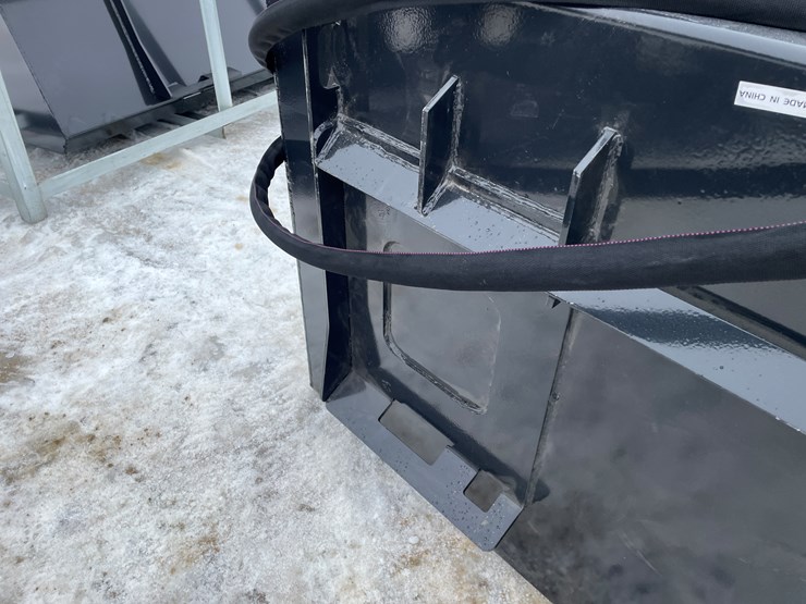 #2363-•-wolverine-universal-mount-concrete-chuter-attachment-image-19