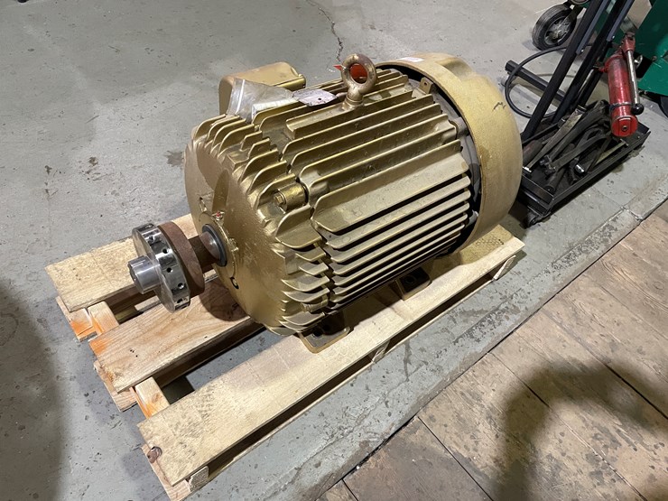 #7014-•-baldor-super-e-electric-motor-image-5