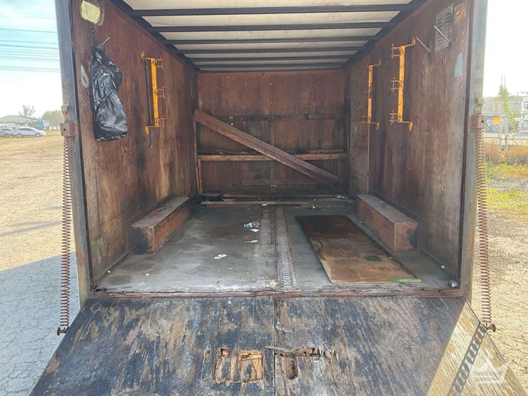 t/a-enclosed-trailer-image-6