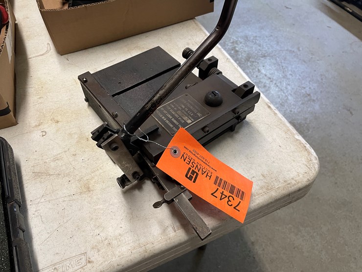 #7347-•-wire-insulation-cutter-image-3