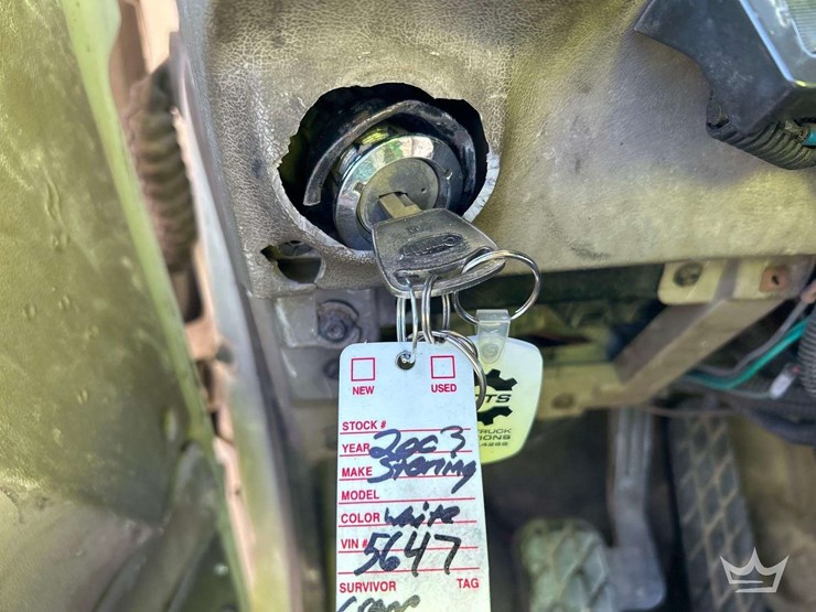 2003-sterling-l8500-image-37