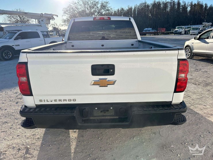 2017-chevrolet-silverado-1500-image-19