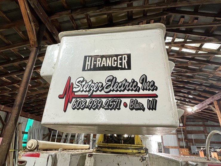 1998-international-4700-image-40