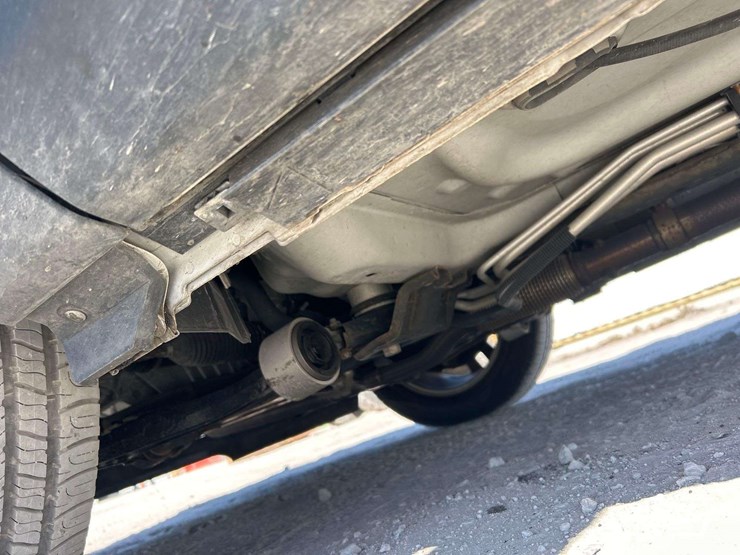 2016-ford-explorer-image-19