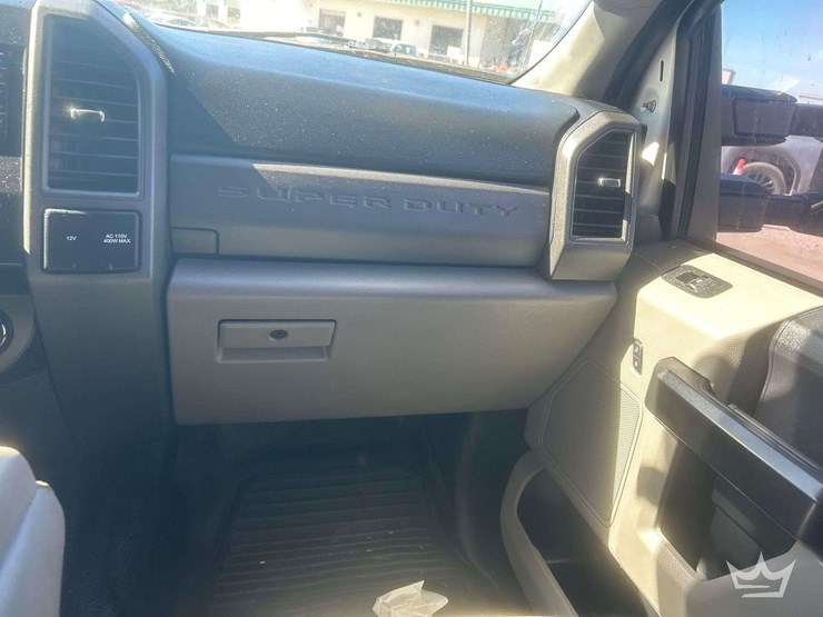 2019-ford-f250-image-16