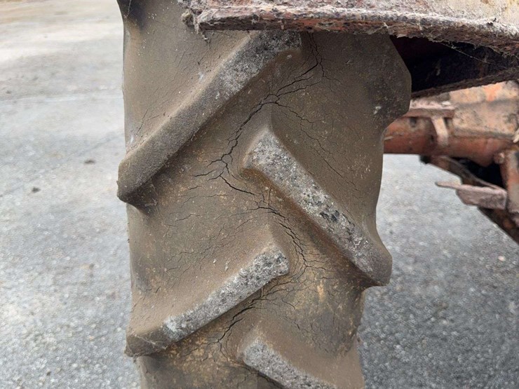 minneapolis-moline-ztu-image-35