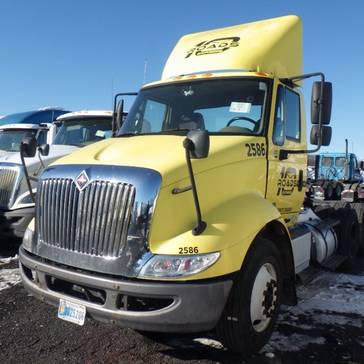 2016 INTERNATIONAL 8600