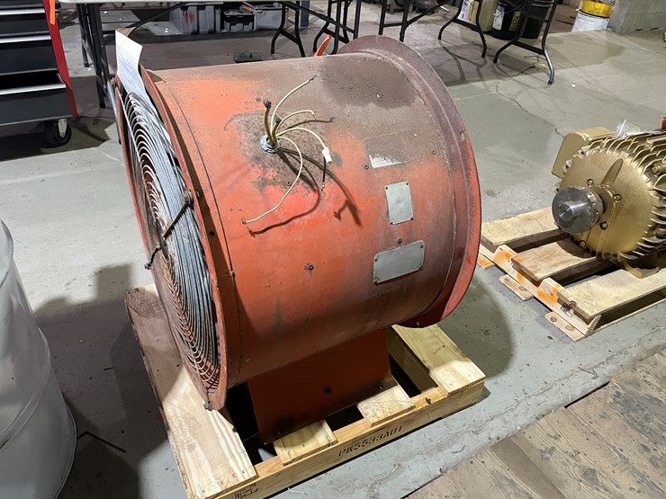 #7015-•-baldor-barn-fan-image-4