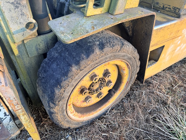 #2591-•-caterpillar-v60dstr-forklift-image-9