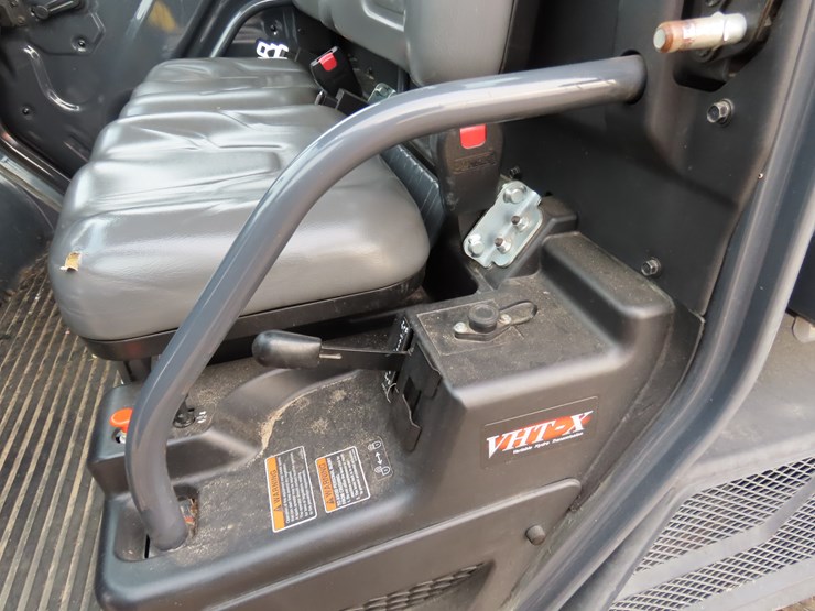 2015-kubota-rtv-x1100c-image-13